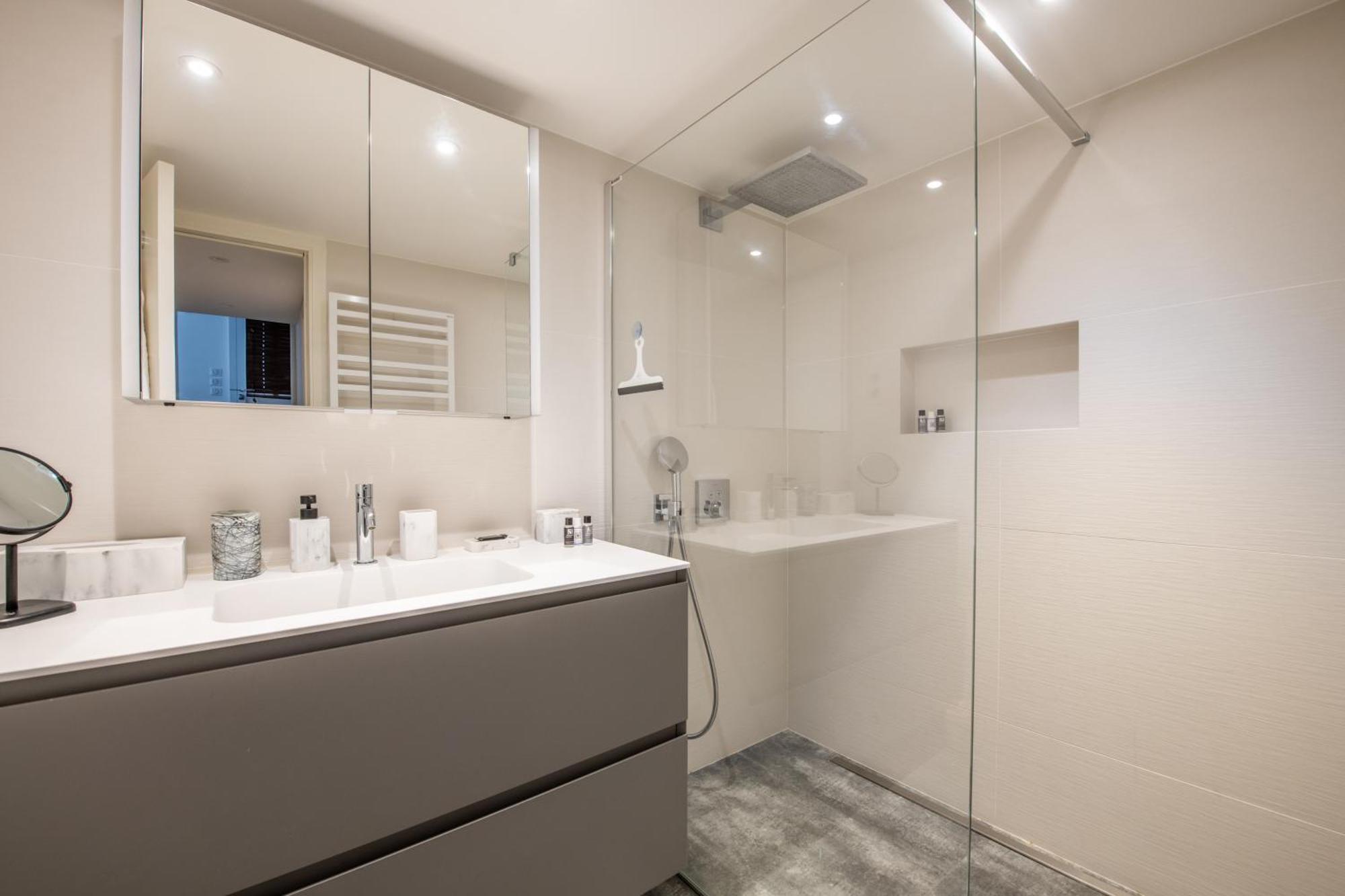 9eme - Superbe Loft Avec Terrasse Privative * Paris