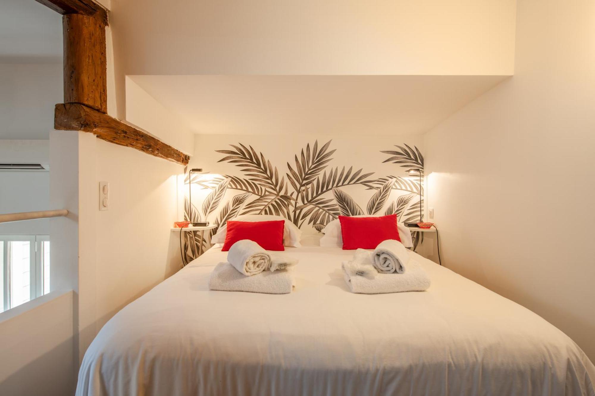 9eme - Superbe Loft Avec Terrasse Privative * Paris